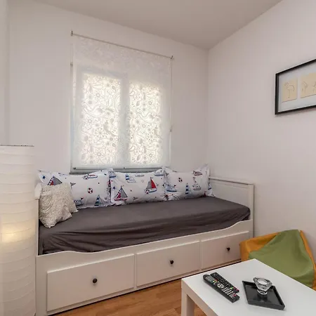Superior-apartment Mit Einem Schlafzimmer In Strandnaehe By Interhome Appartement *