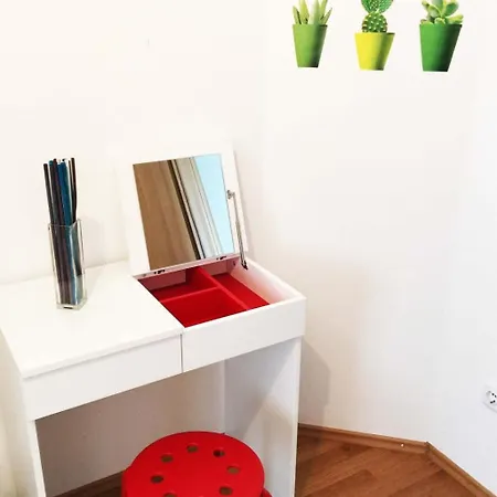 Superior-apartment Mit Einem Schlafzimmer In Strandnaehe By Interhome